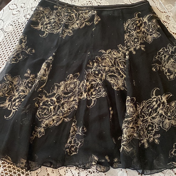 Lapis silk skirt size large - Picture 2 of 10